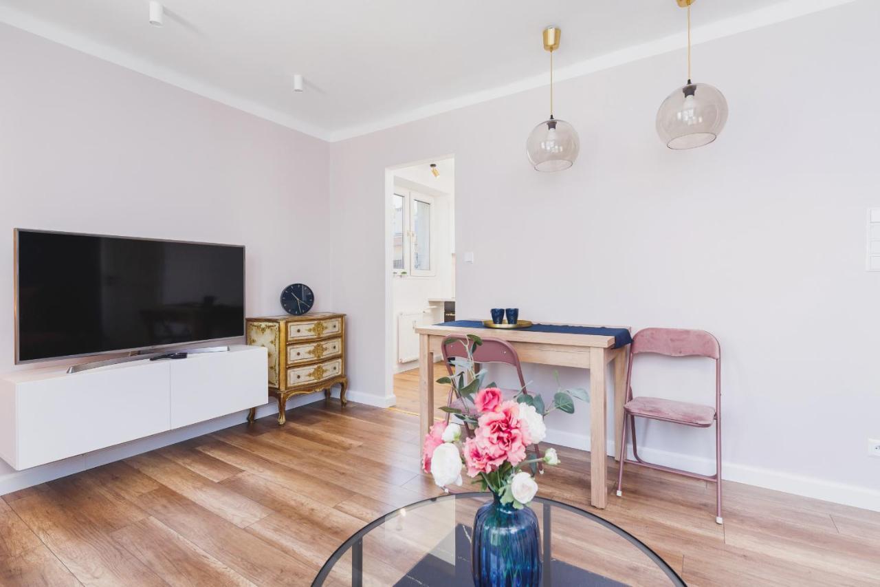 Apartament Przy Bulwarach Wislanych Kosciuszki By Noclegi Renters Cracovia Exterior foto