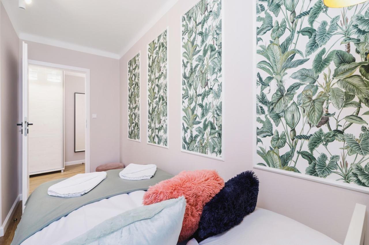 Apartament Przy Bulwarach Wislanych Kosciuszki By Noclegi Renters Cracovia Exterior foto