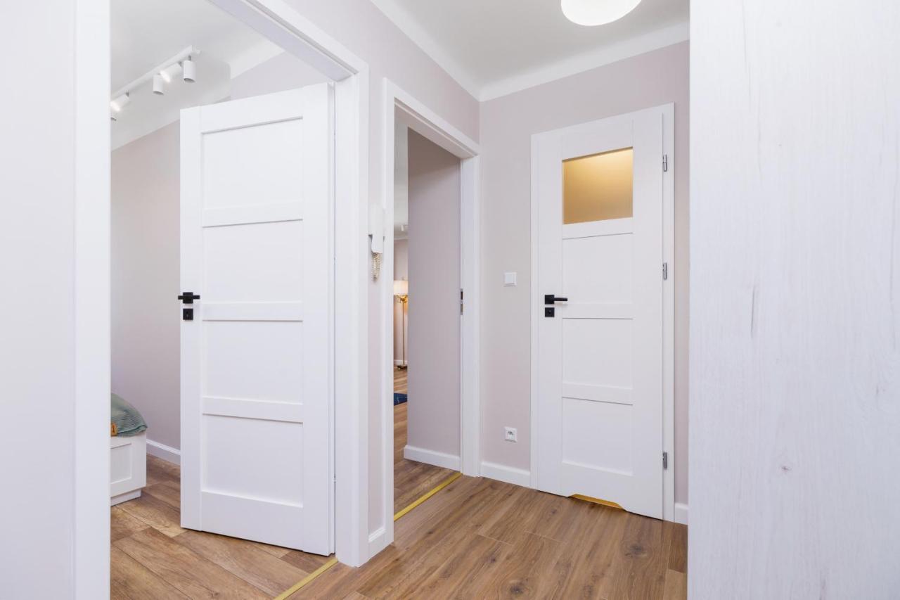 Apartament Przy Bulwarach Wislanych Kosciuszki By Noclegi Renters Cracovia Exterior foto